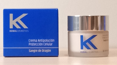 Kunal-Cosmetics-Sangre-de-dragon